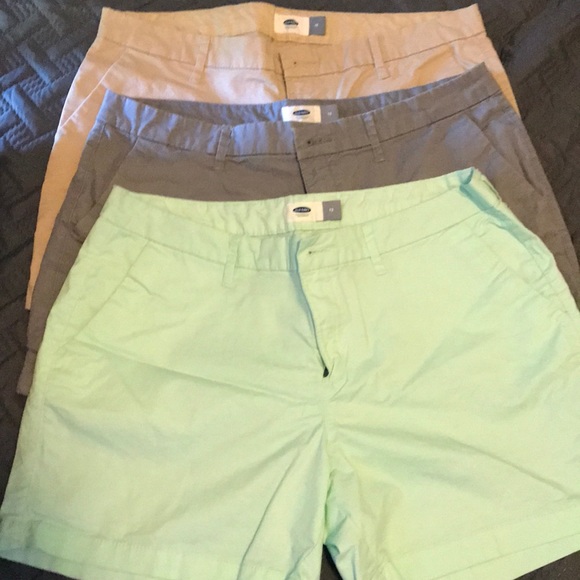 Old Navy Pants - Old navy short set